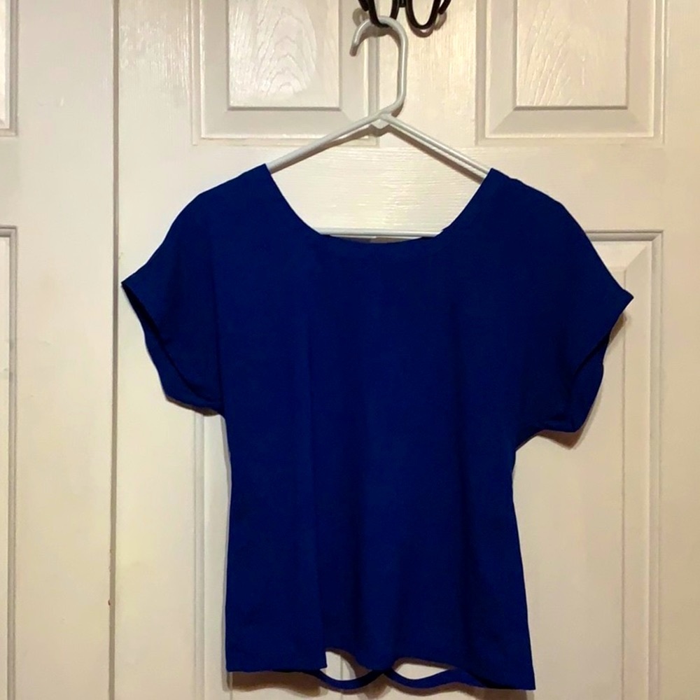 Lattice style open back top